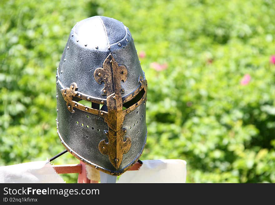 Armor on a stand awaiting battle. Armor on a stand awaiting battle.