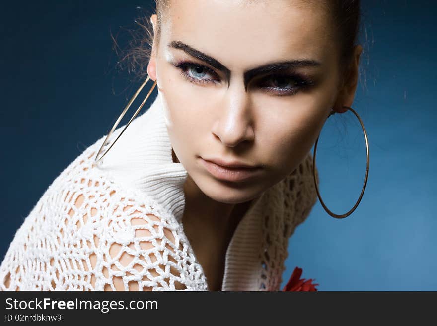 Woman with black eyebrows