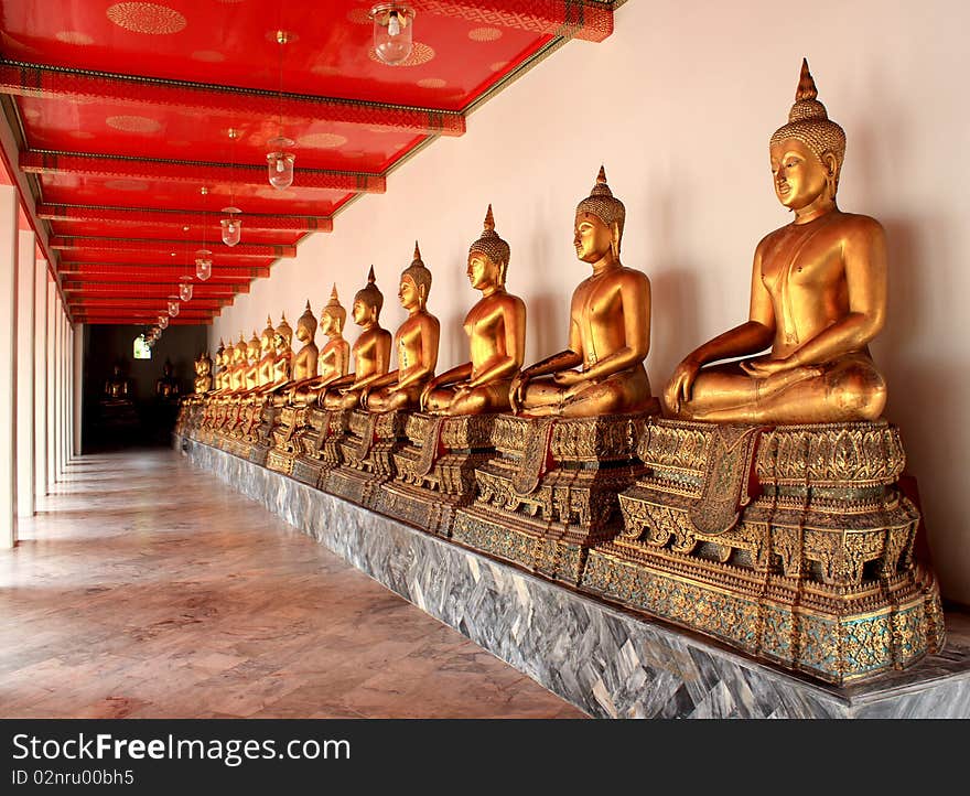 Buddha statues