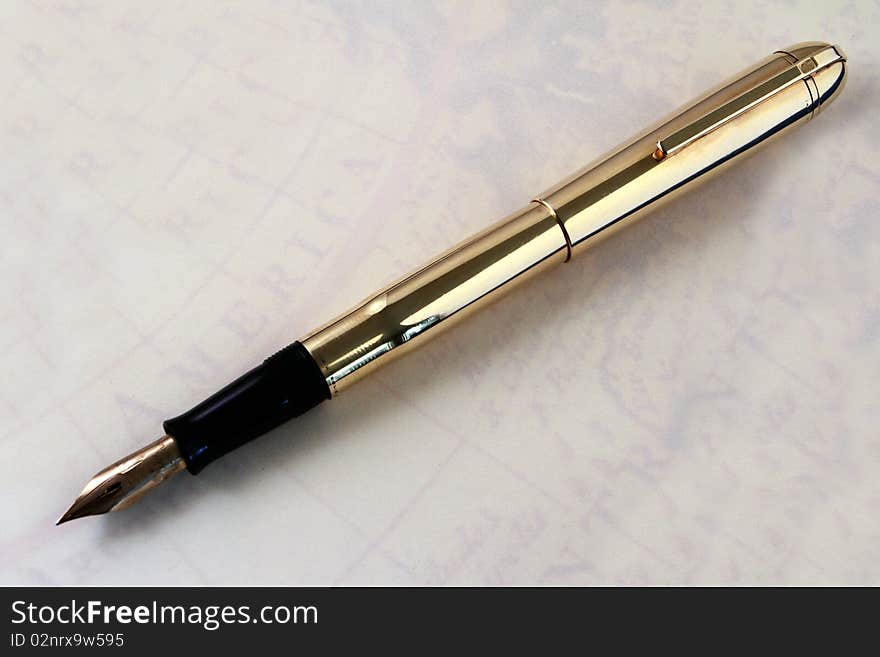 Solid 14k Gold antique fountain pen