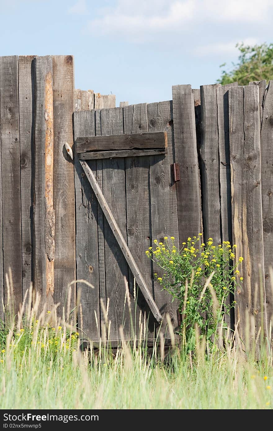 Aging wooden wicket