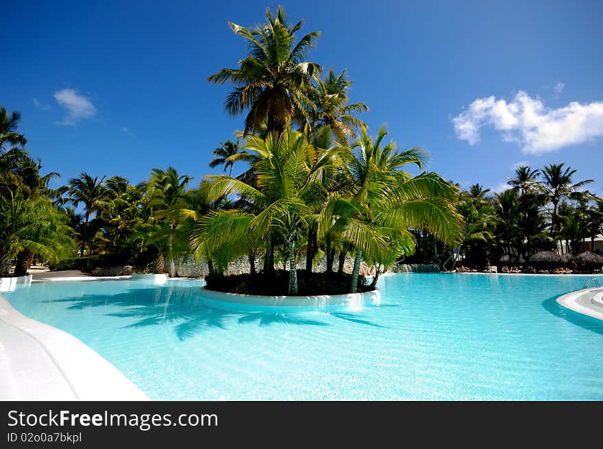 Hotel resort with a very nice pool