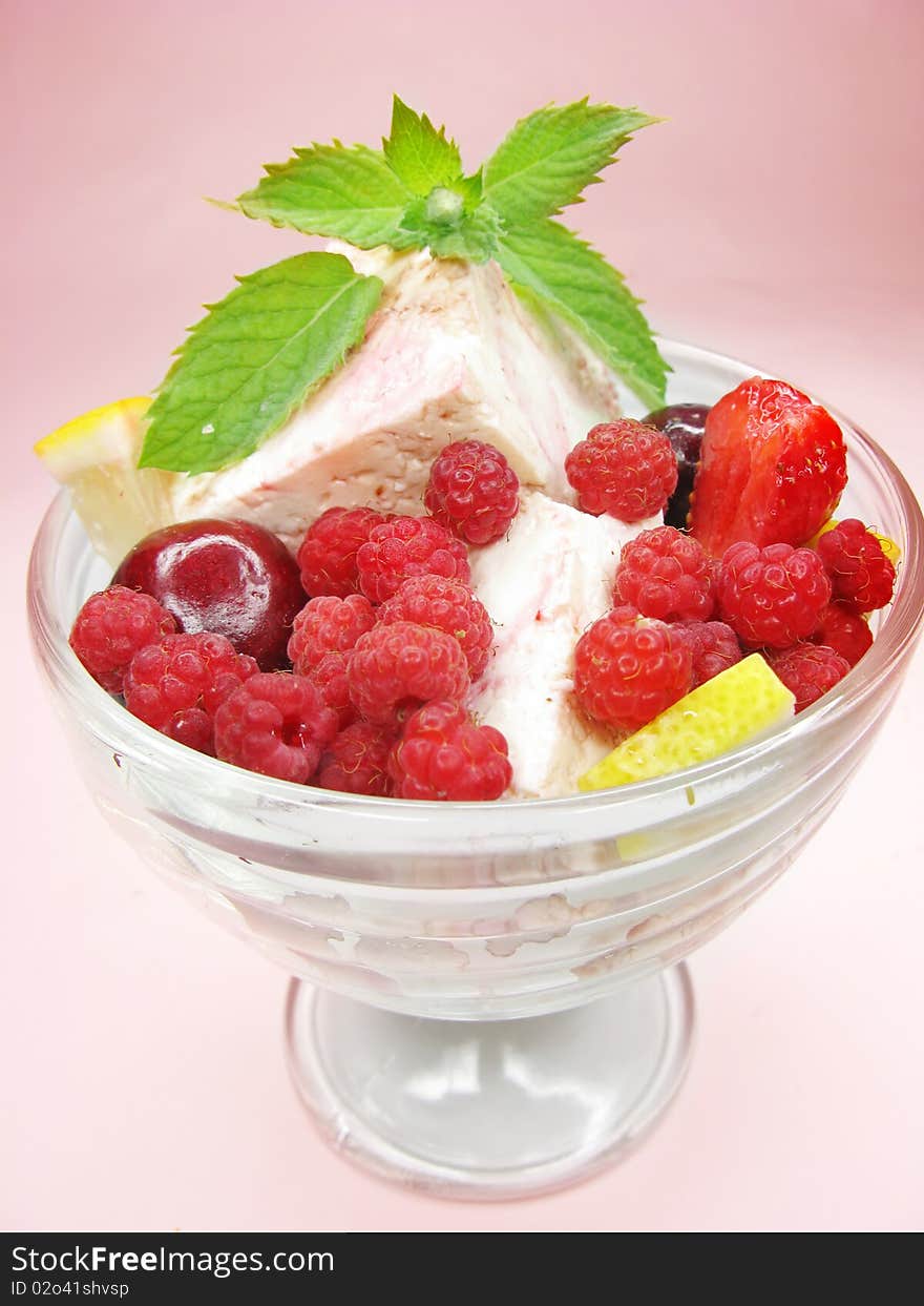 Raspberry Dessert With Pudding