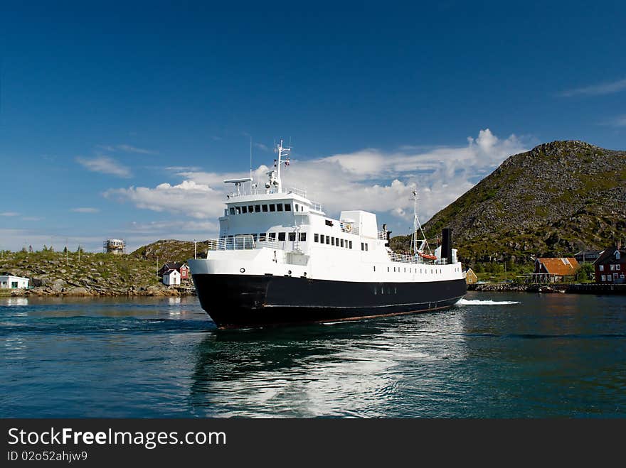 Ferry at the island Skrova