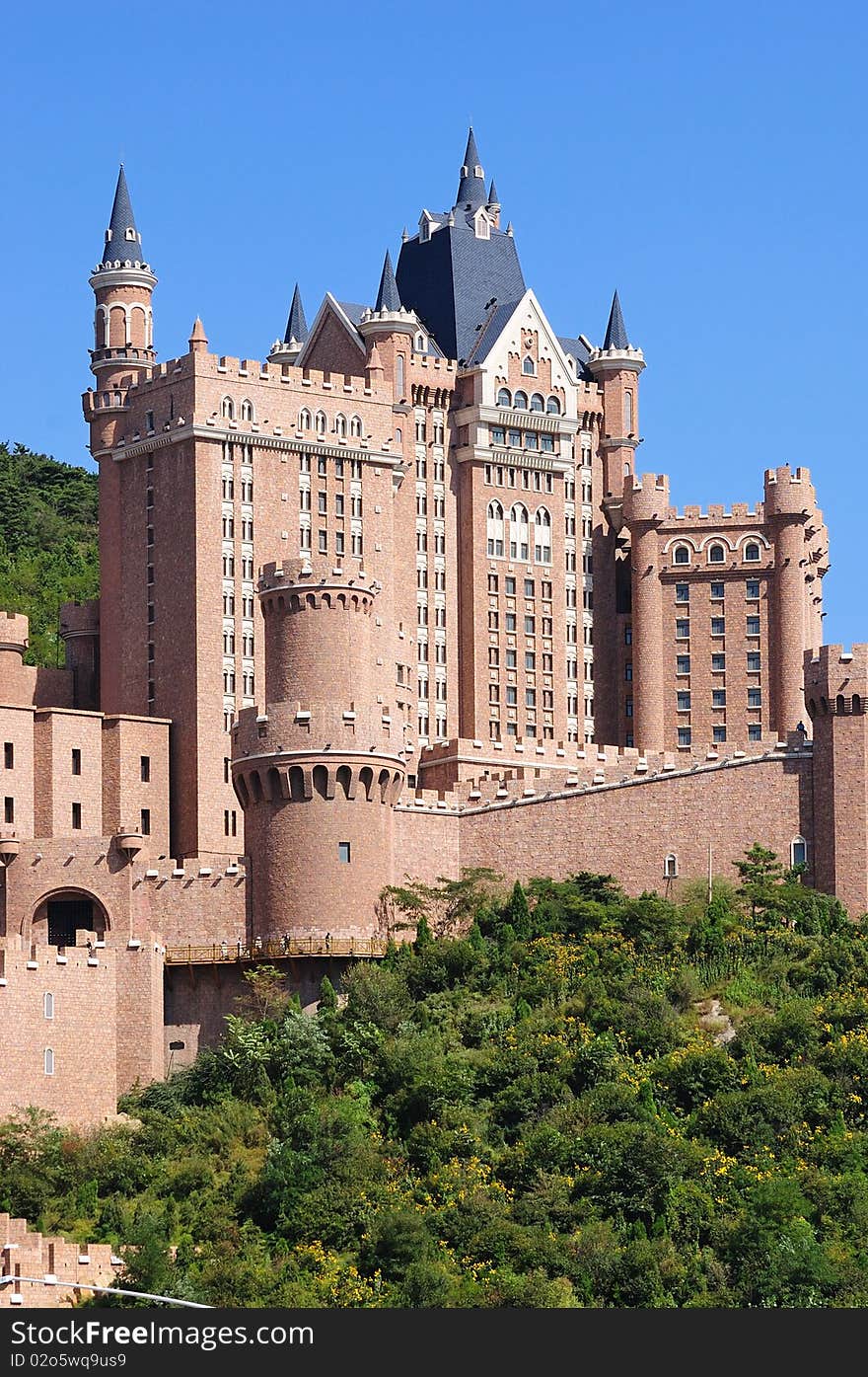 Castle Hotel Dalian City