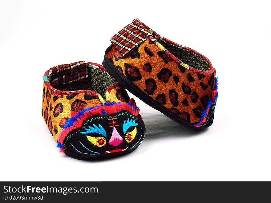 Baby s shoes with tiger head