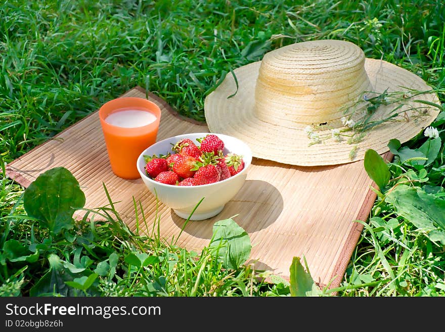 Breakfast with strawberries