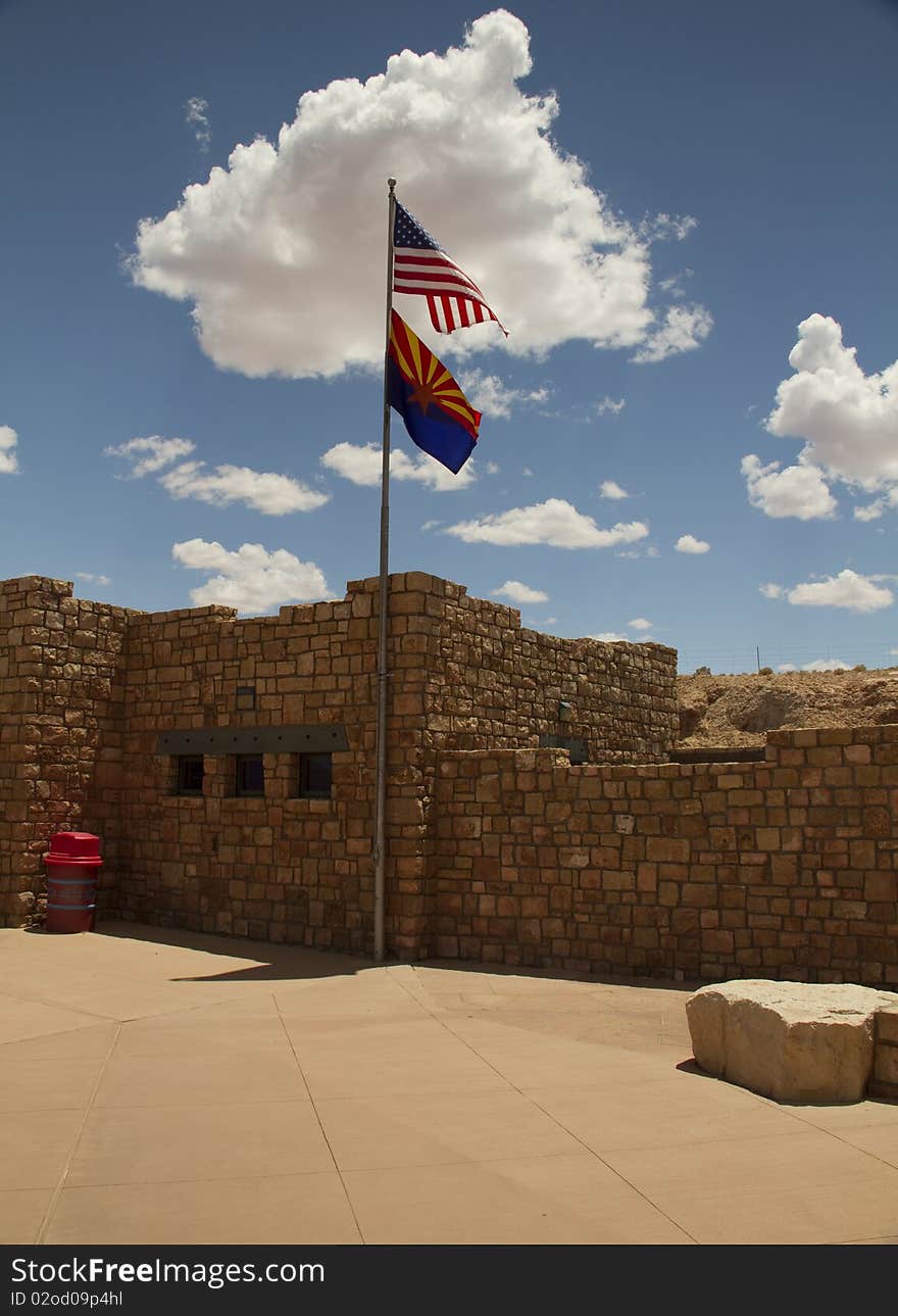 Marble Canyon Visitor Center with USA and Arizona flags