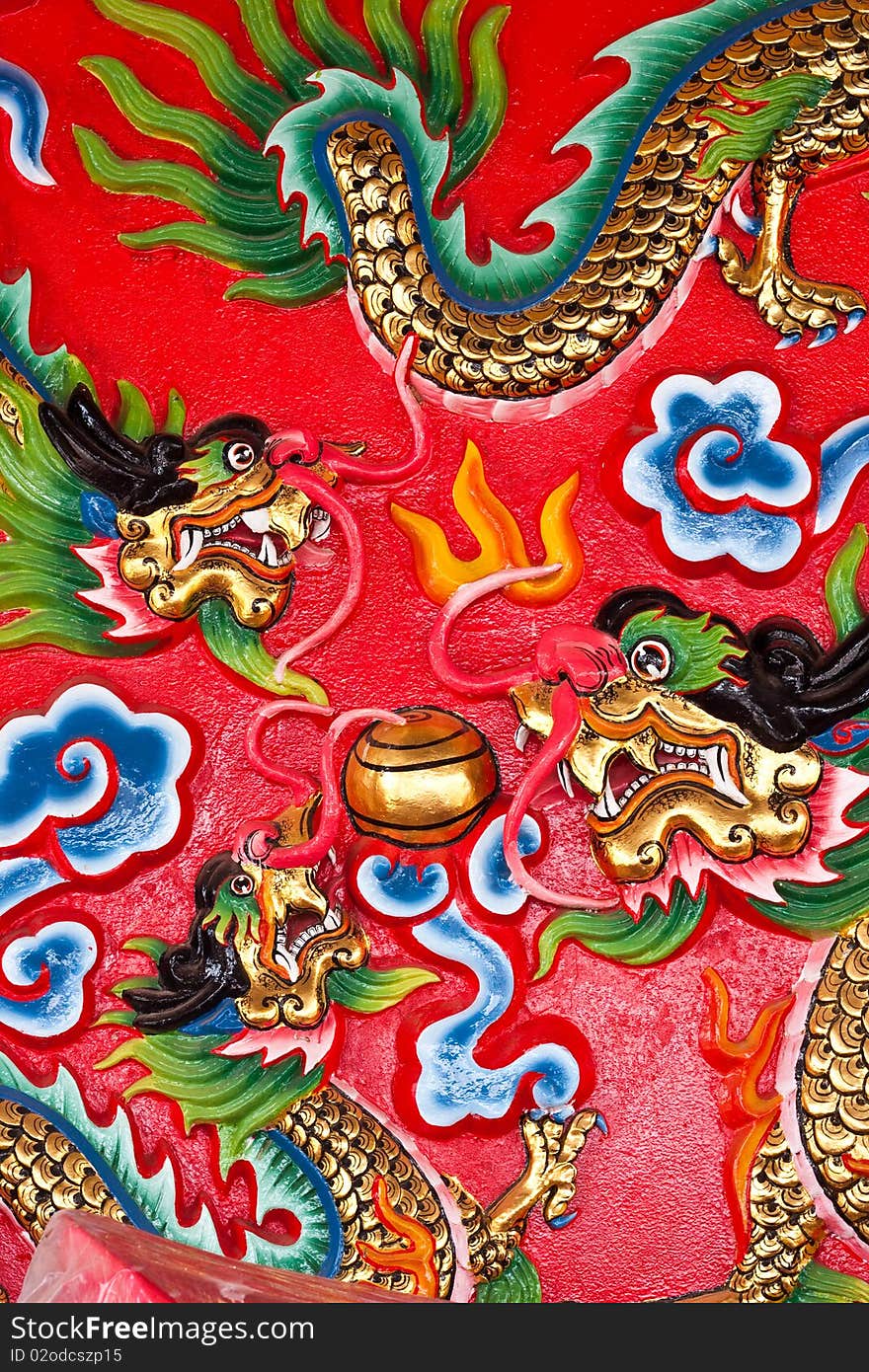 Dargon on the wall in chinese temple