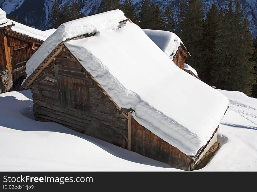 Small hunting house in swiss alps