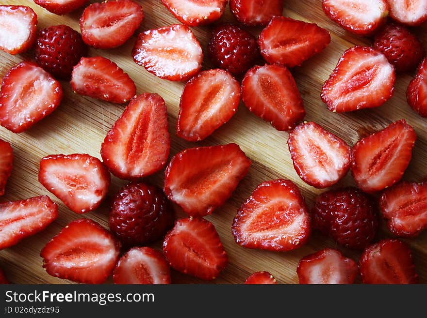 Flowers from strawberry slices