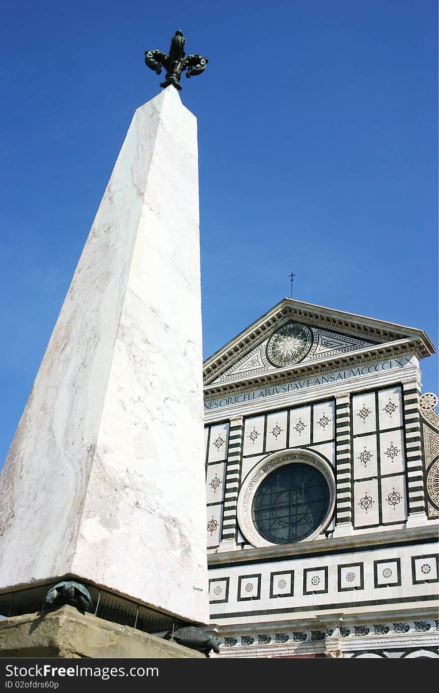 Obelisk of turtles in florence