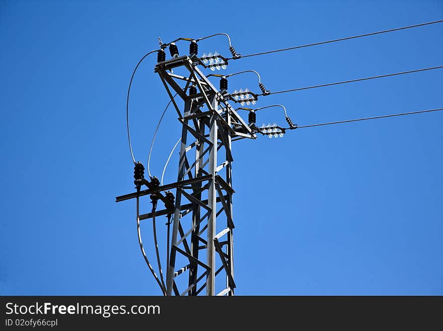 A cable current tower of eletric. A cable current tower of eletric