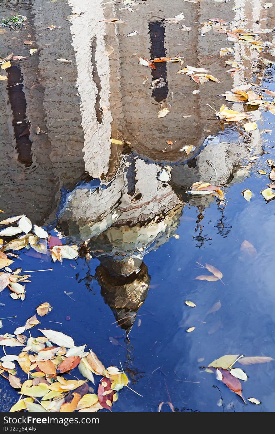 This image shows the dome of the cathedral reflected in the lake. This image shows the dome of the cathedral reflected in the lake