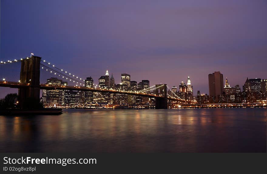 Night view of a bridge in NYC