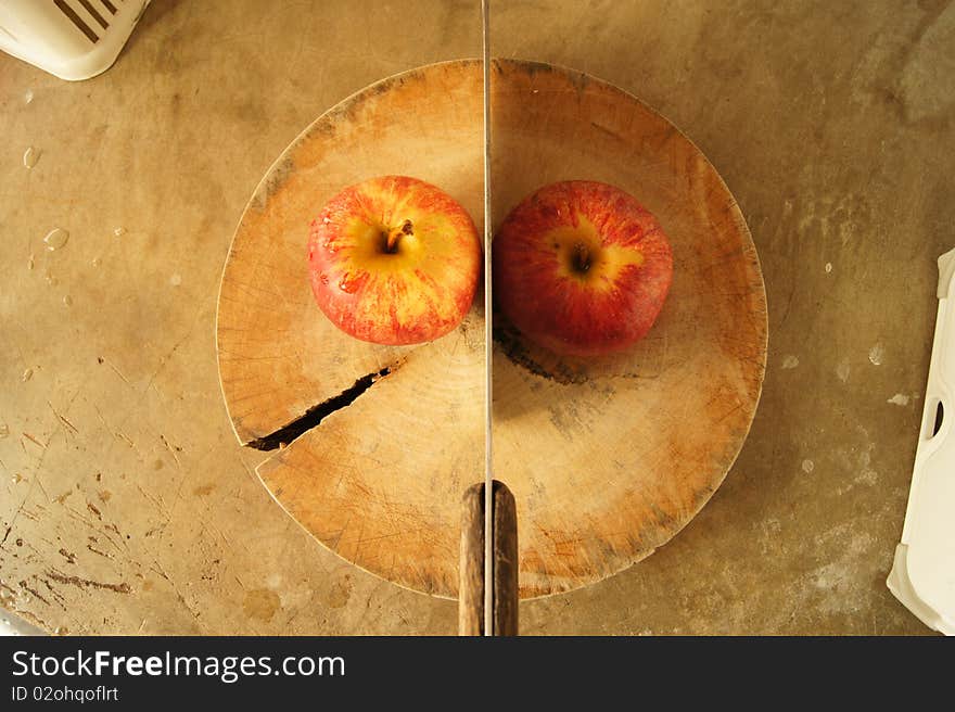 Prepare 2 apples before lunch. Prepare 2 apples before lunch