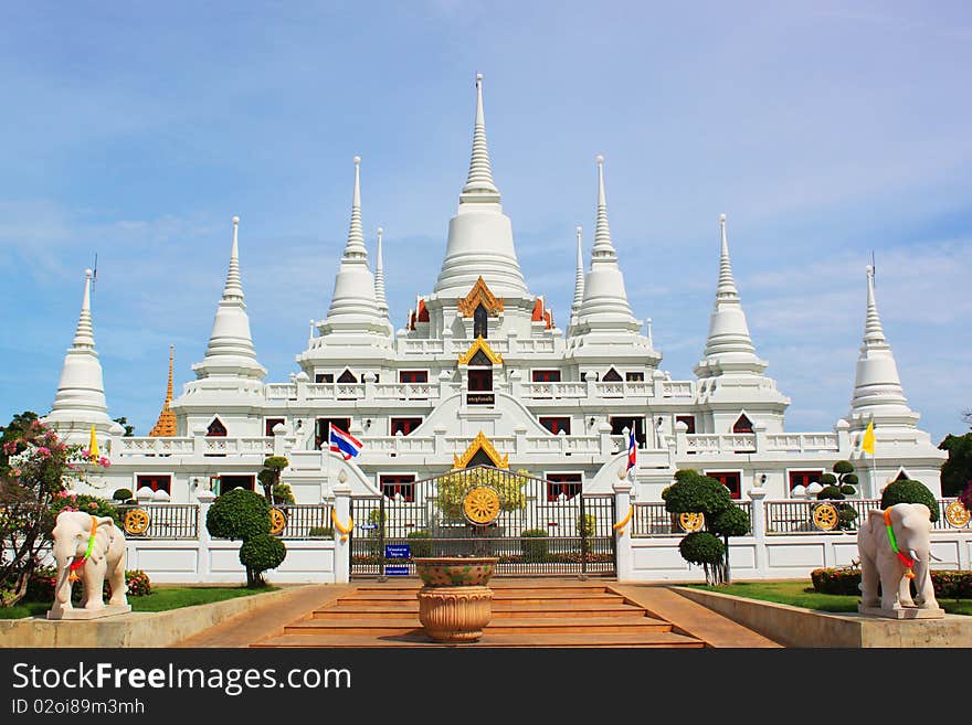 Thai Temple White Pagoda