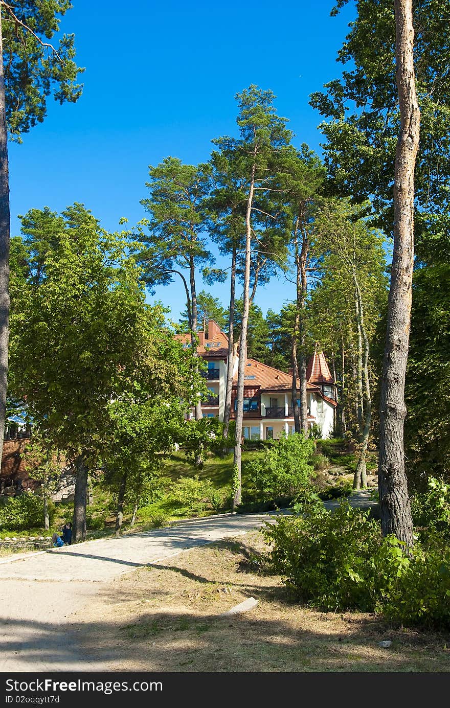 The restaurant and hotel in the old forest