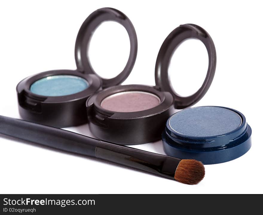 Three Eyeshadows And Brush