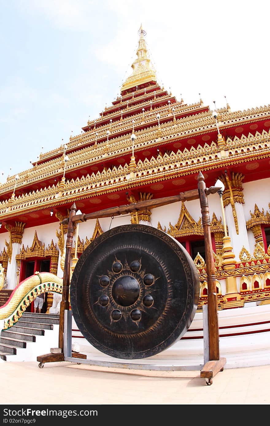 The big pagoda inThai temple