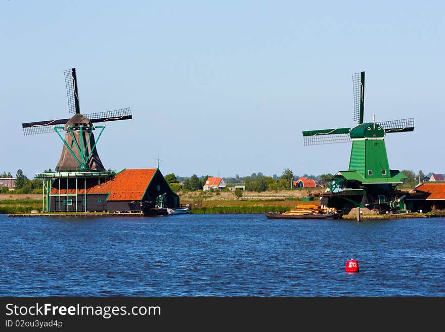 Mills in Holland, traditional and direct landmark of the country