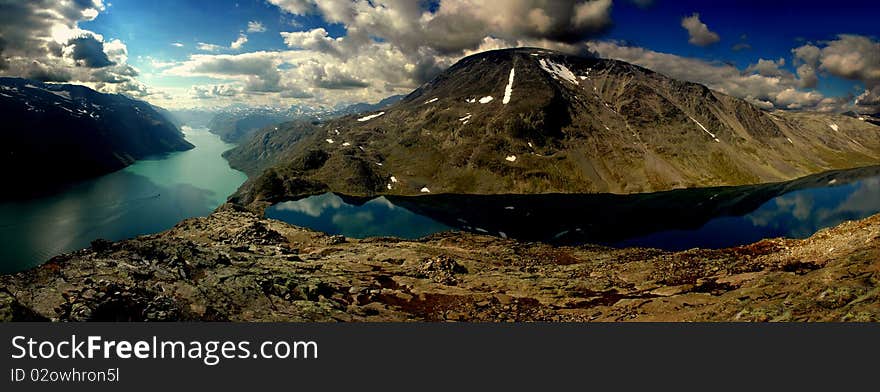 GJENDE LAKE