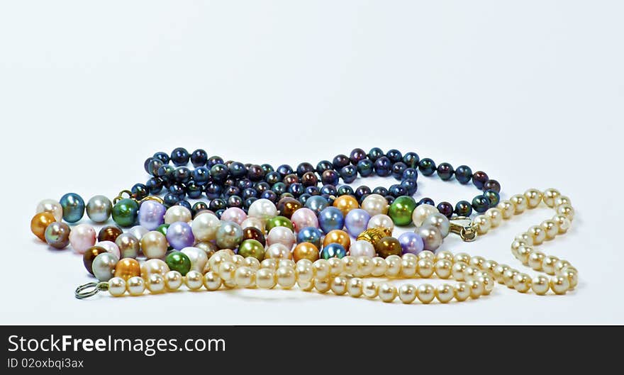 There are many beautiful sorts of natural pearls. There are many beautiful sorts of natural pearls