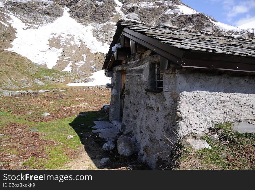 Mountain chalet