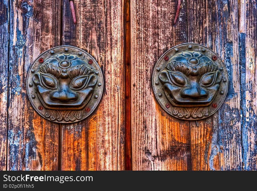 Old metal door knob in China