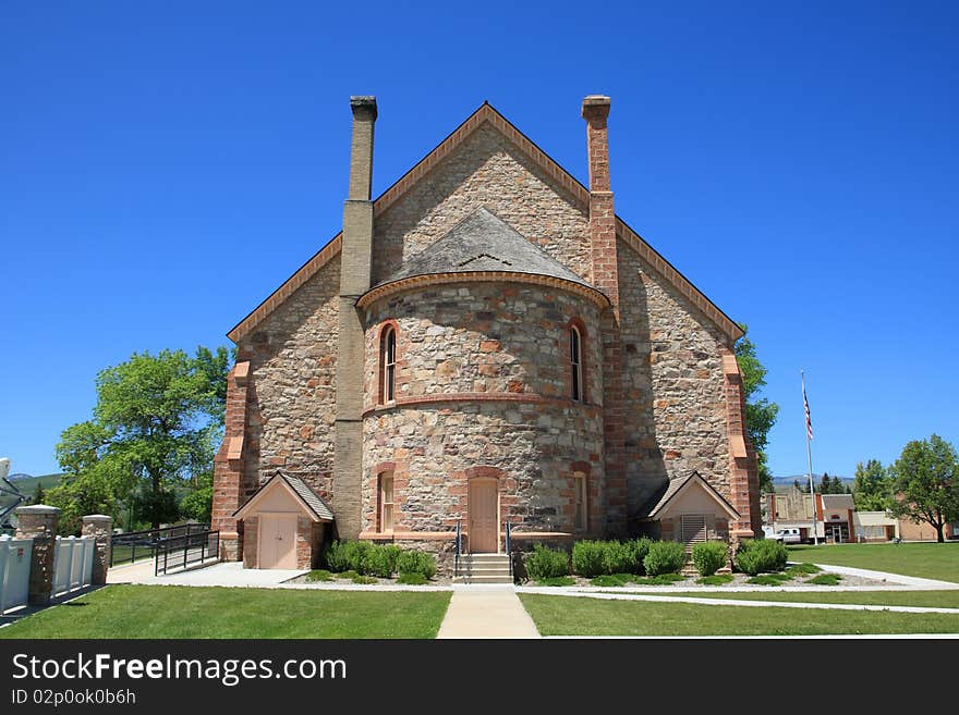 The paris tabernacle church with garden, the Tabernacle built in 1888