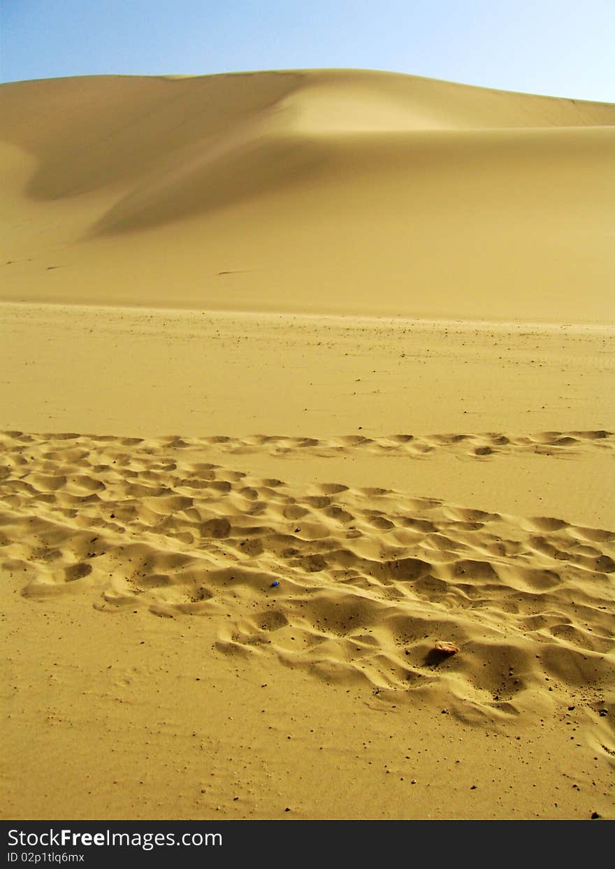 Foot steps on the dune