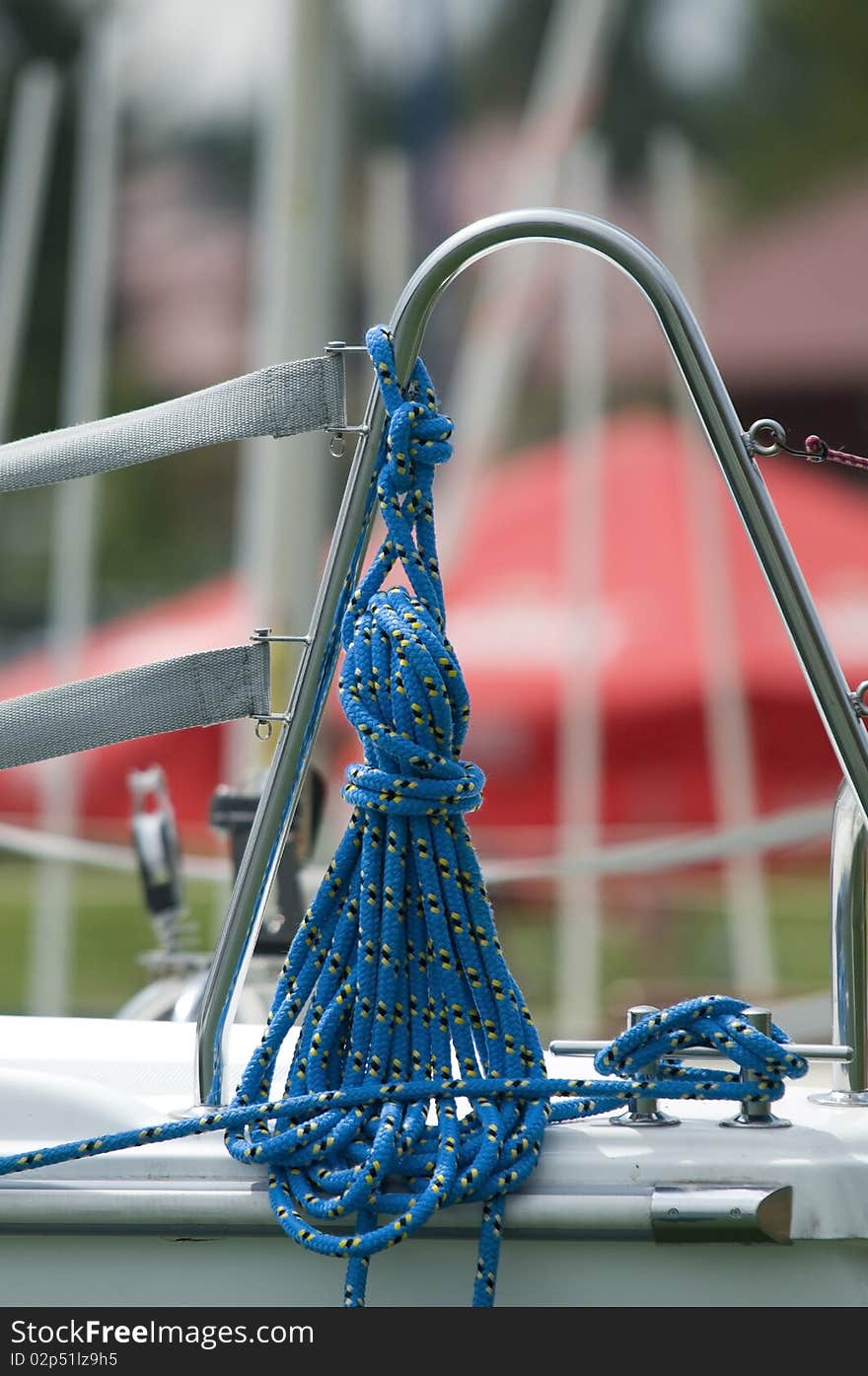 Blue mooring rope on yacht