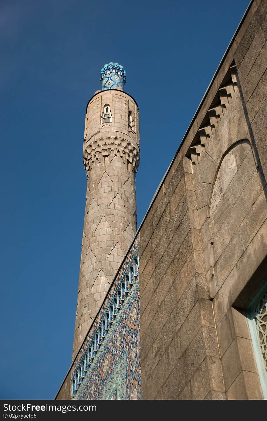 Minaret of mosque in S. Petersburg constructed in 1908-1920. Minaret of mosque in S. Petersburg constructed in 1908-1920.