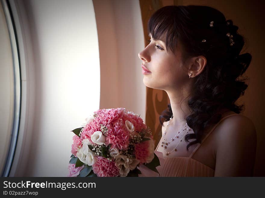 Portrait of a bride for a moment before ...