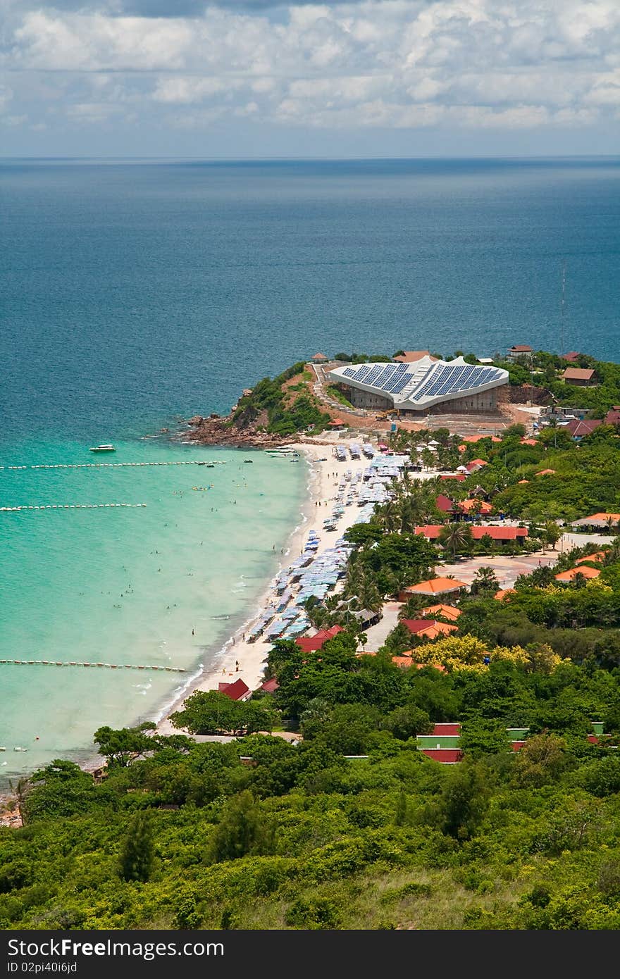 Lan island. The beach of Thailand