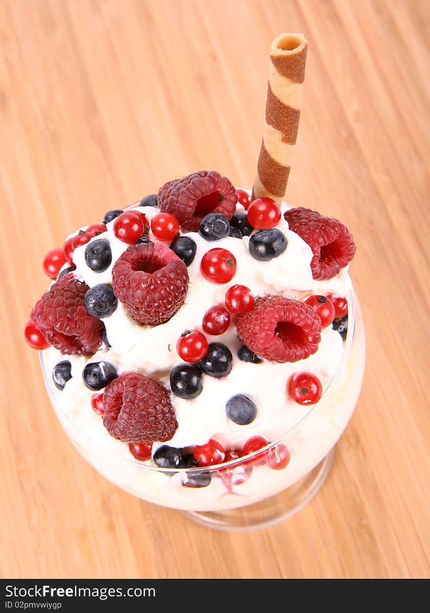 Whipped cream with fruits