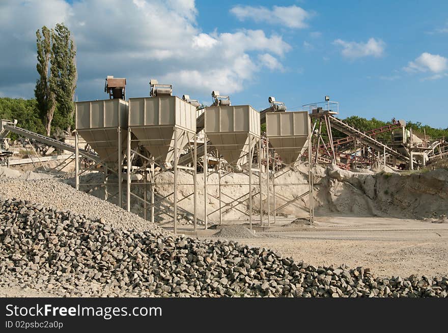 Factory installation for stone crushing