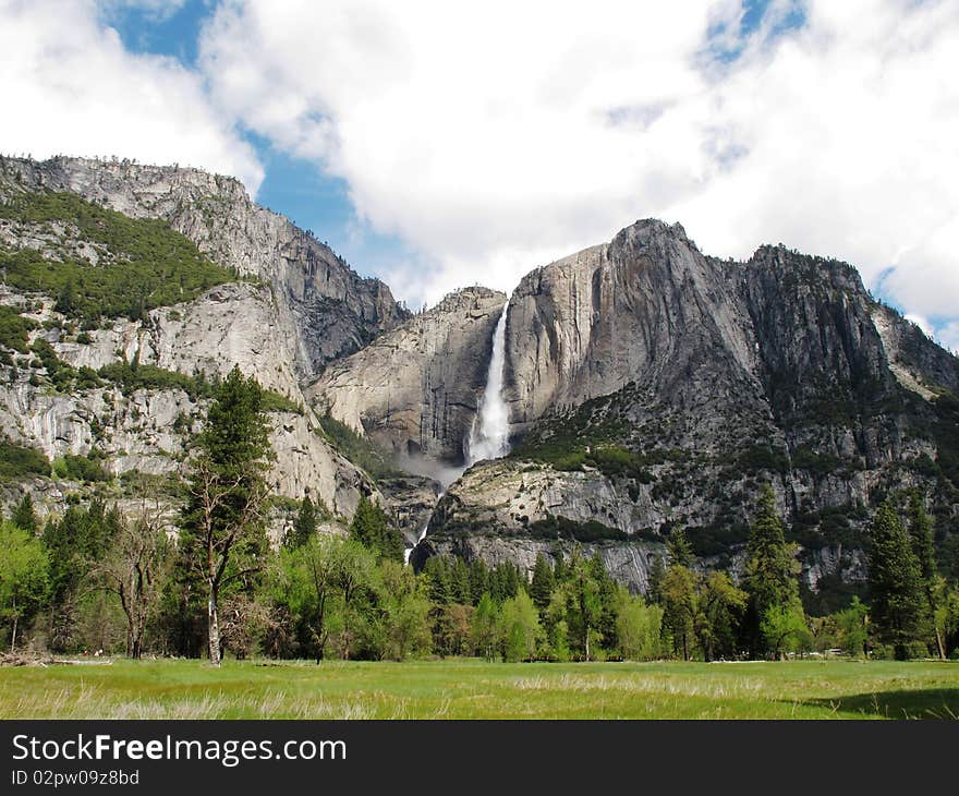 Yosemite Falls, California