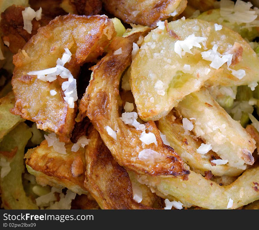 Appetizing Fry Garden Marrow With Garlic Seasoning