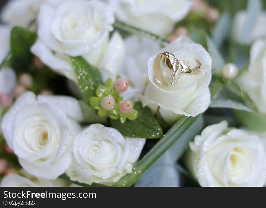 Bouquet and rings