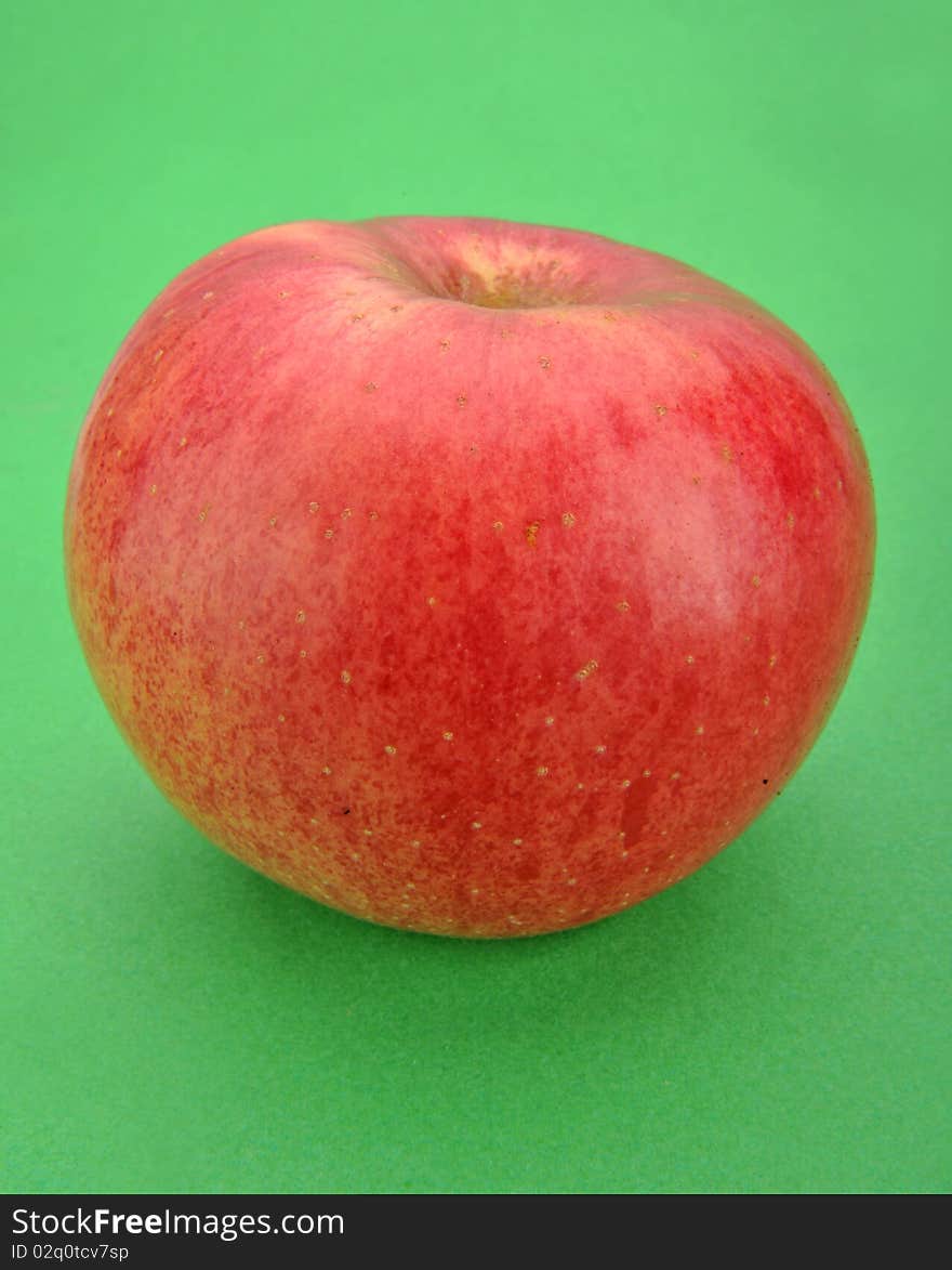 Red apple