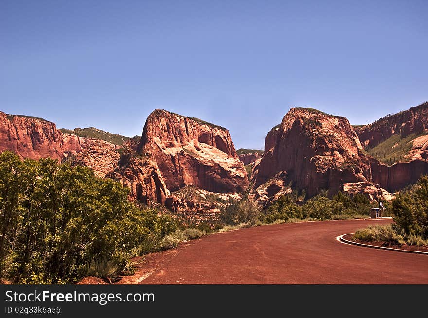 Kolob Canyon Peaks