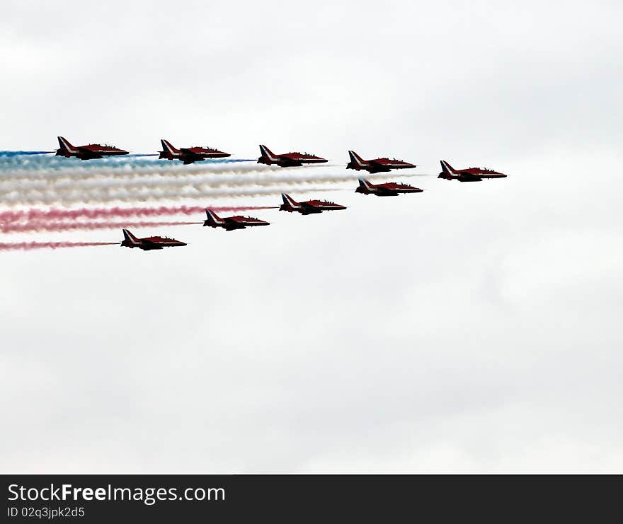 Red Arrows at Farnborough 2010