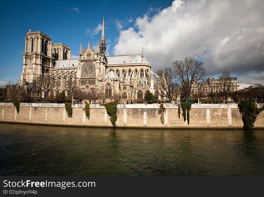 The Notre dame de Paris church side view