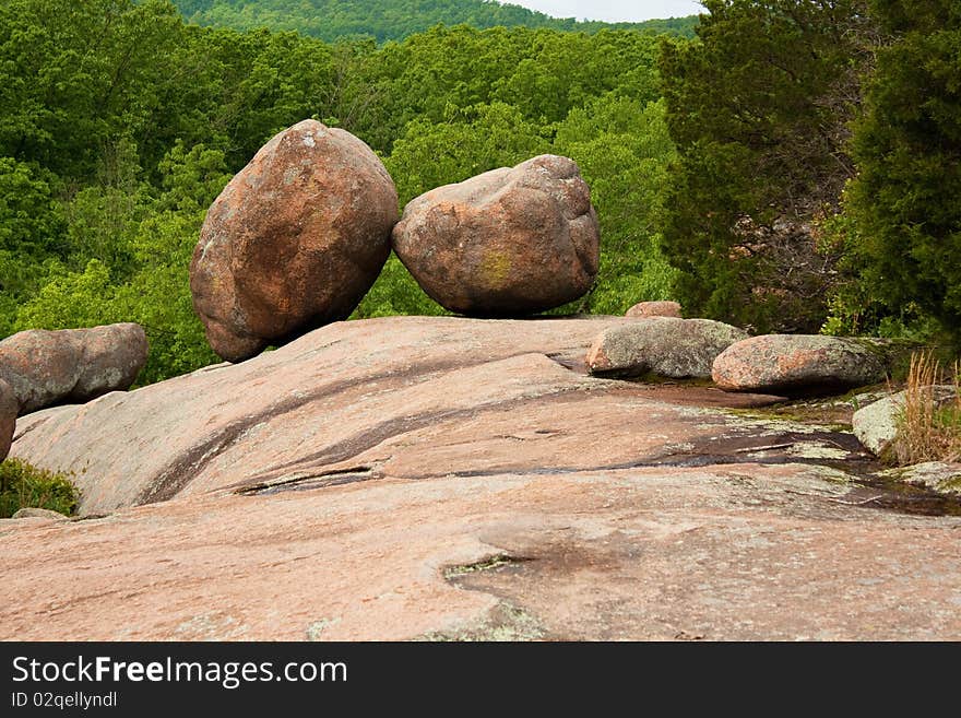 Huge boulders at Elephant Rocks State Park.