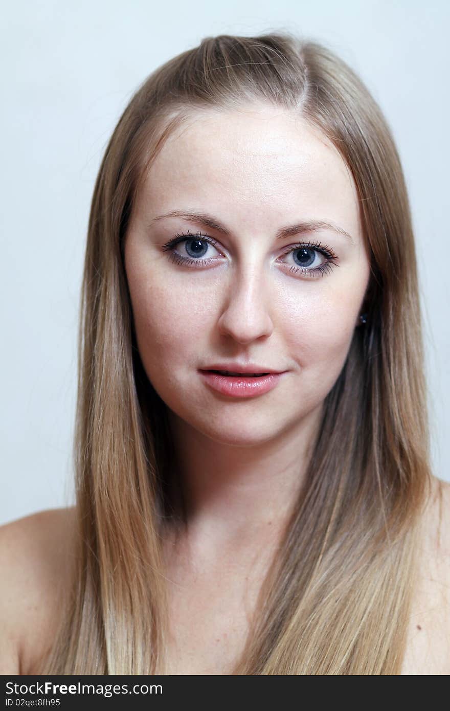 Portrait of beautiful woman in studio