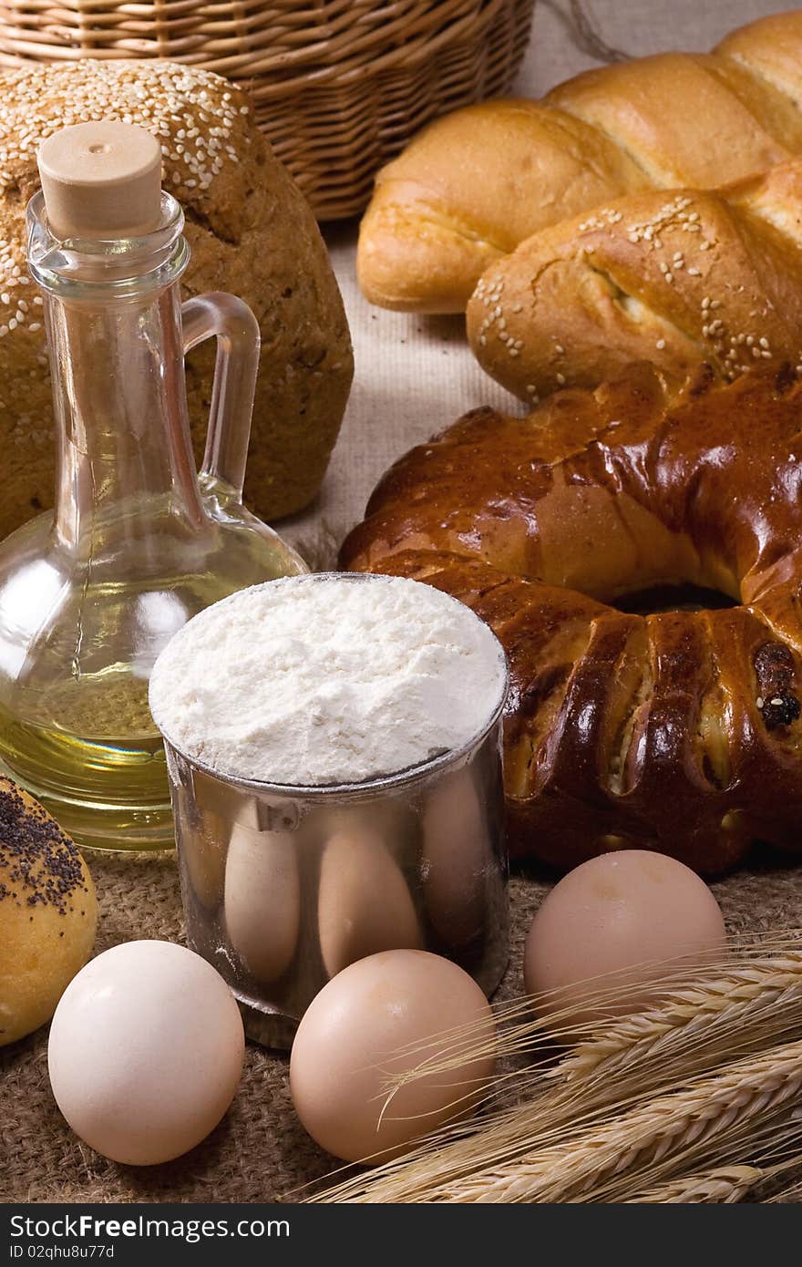 Set of bakery products on bagging