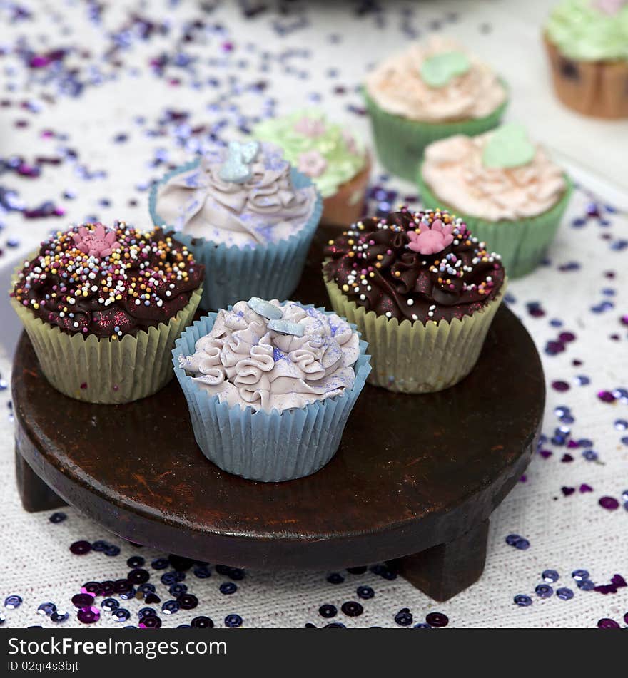 Muffins with colour topping