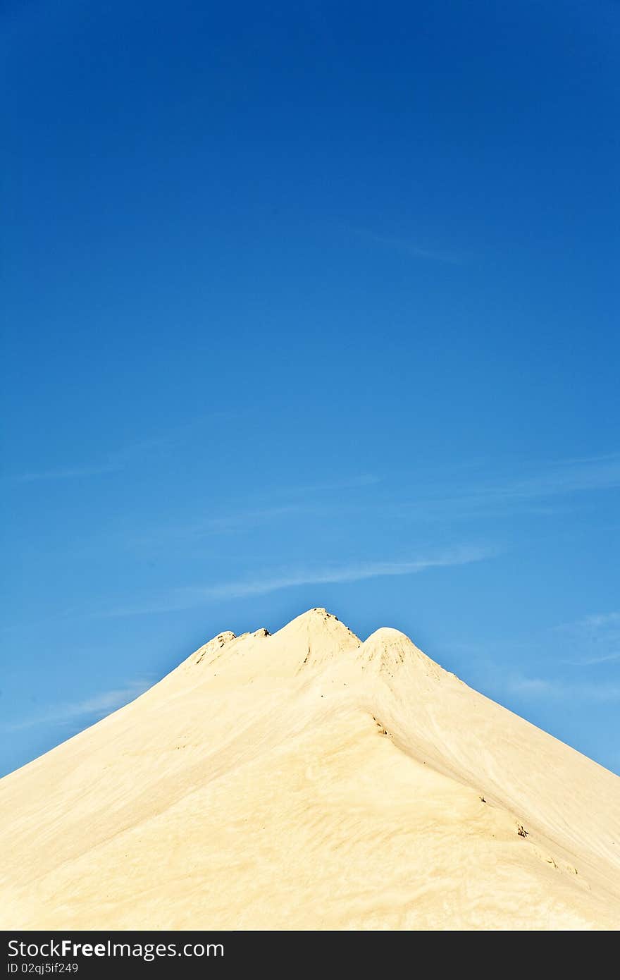 Dunes of fine sand