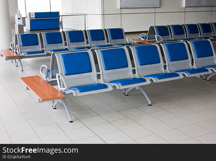 Seats with no people on the airport. Seats with no people on the airport.